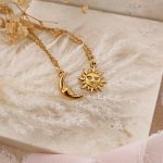 collana con luna