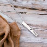 collana incisione
